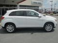 White - Outlander Sport ES Photo No. 4