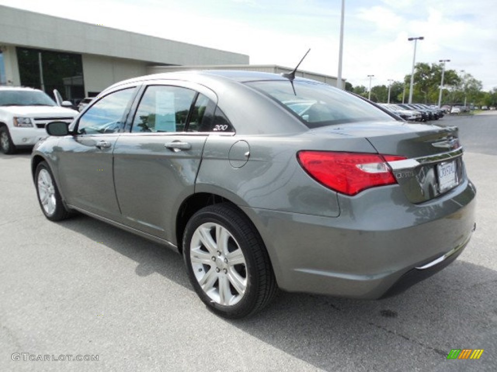 2012 200 Touring Sedan - Tungsten Metallic / Black/Light Frost photo #3