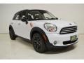 Light White - Cooper Countryman Photo No. 2