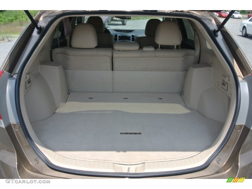 2011 Toyota Venza I4 AWD Trunk Photos