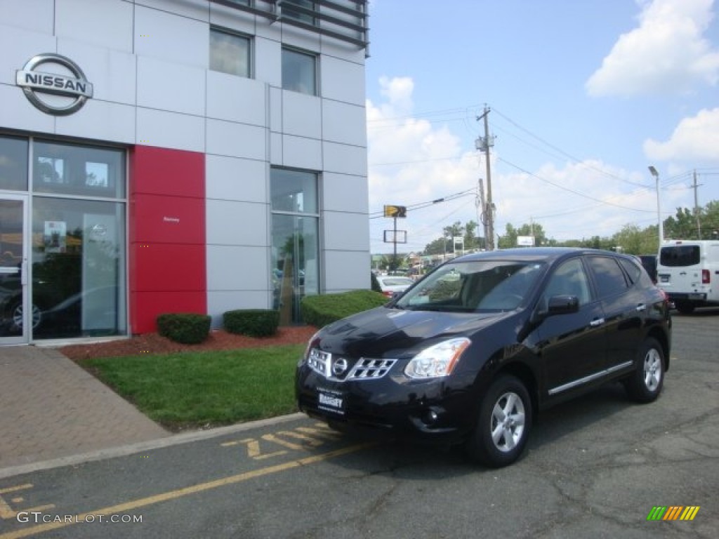 2013 Rogue S AWD - Super Black / Black photo #23