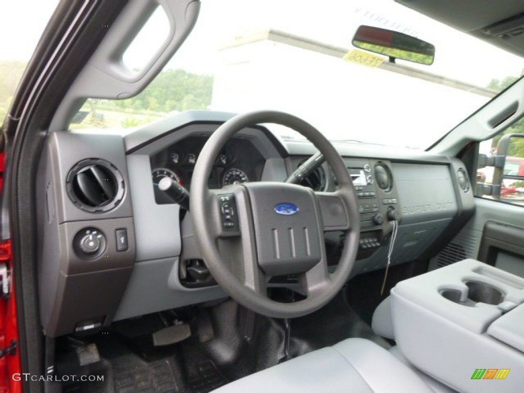 Steel Interior 2015 Ford F250 Super Duty XL Regular Cab 4x4 Photo #96072000