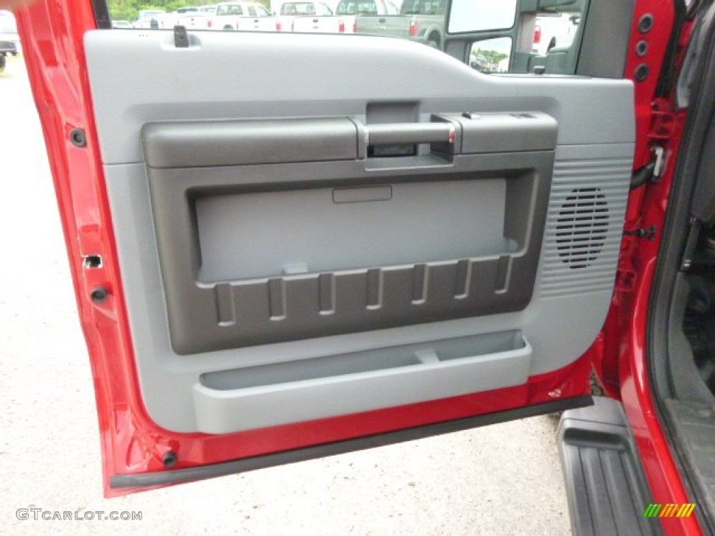 2015 F250 Super Duty XL Regular Cab 4x4 - Vermillion Red / Steel photo #13