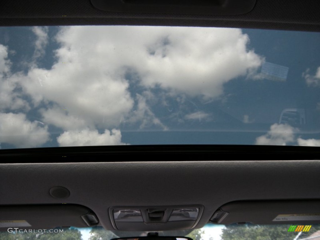 2015 Elantra SE Sedan - Shimmering Air Silver / Black photo #24