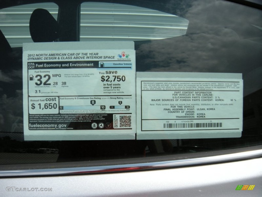 2015 Elantra SE Sedan - Shimmering Air Silver / Black photo #34