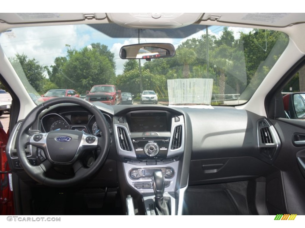 2014 Focus Titanium Sedan - Ruby Red / Charcoal Black photo #16