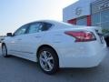 2014 Pearl White Nissan Altima 2.5 SL  photo #3