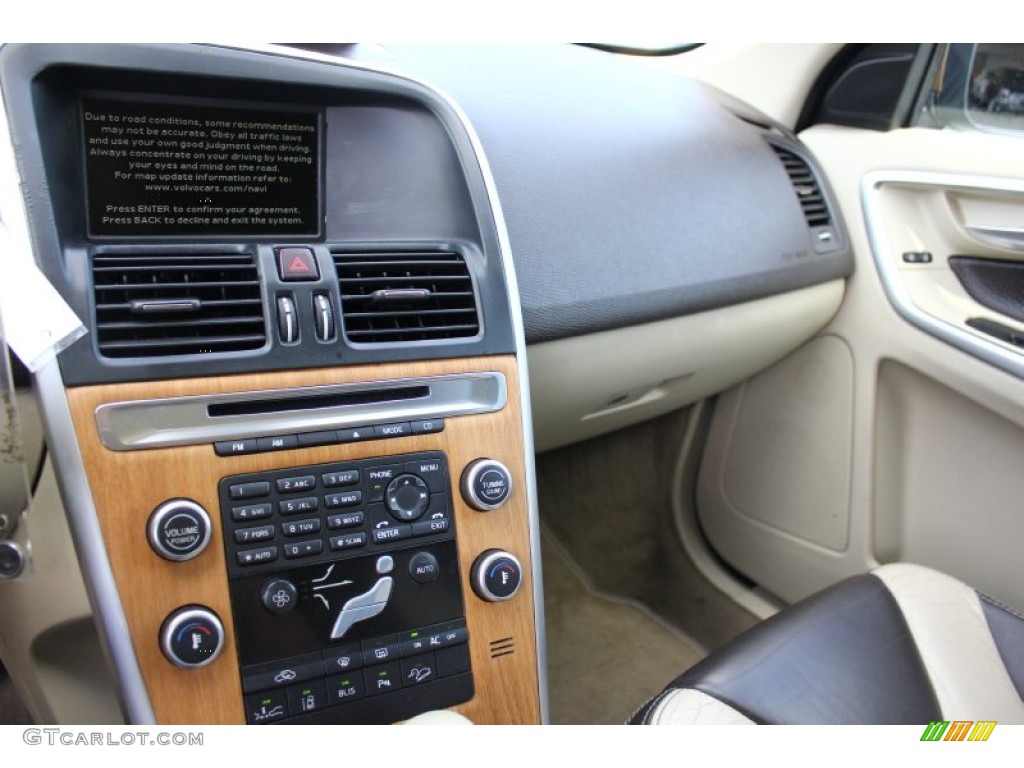 2010 XC60 T6 AWD - Terra Bronze Metallic / Sandstone/Espresso photo #15