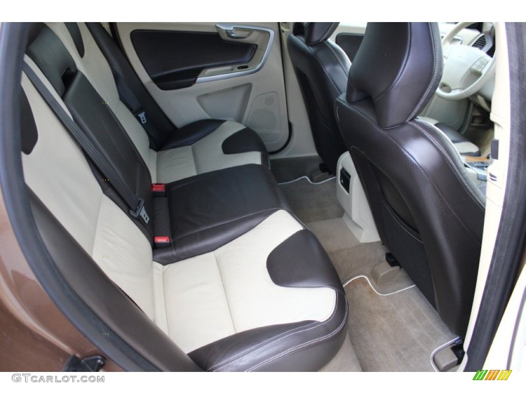 2010 XC60 T6 AWD - Terra Bronze Metallic / Sandstone/Espresso photo #32