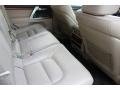 Blizzard White Pearl - Land Cruiser  Photo No. 46