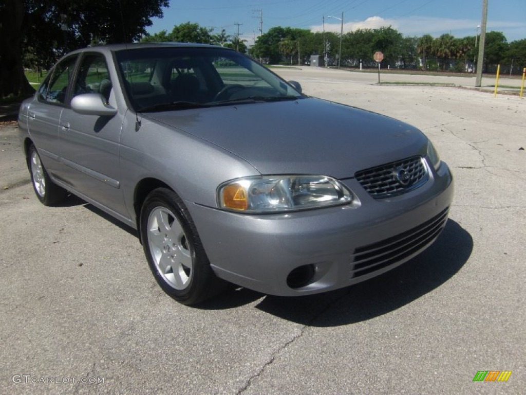 2003 Sentra GXE - Molten Silver / Stone Gray photo #6