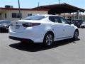 Snow White Pearl - Optima Hybrid LX Photo No. 3