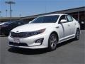 Snow White Pearl - Optima Hybrid LX Photo No. 6