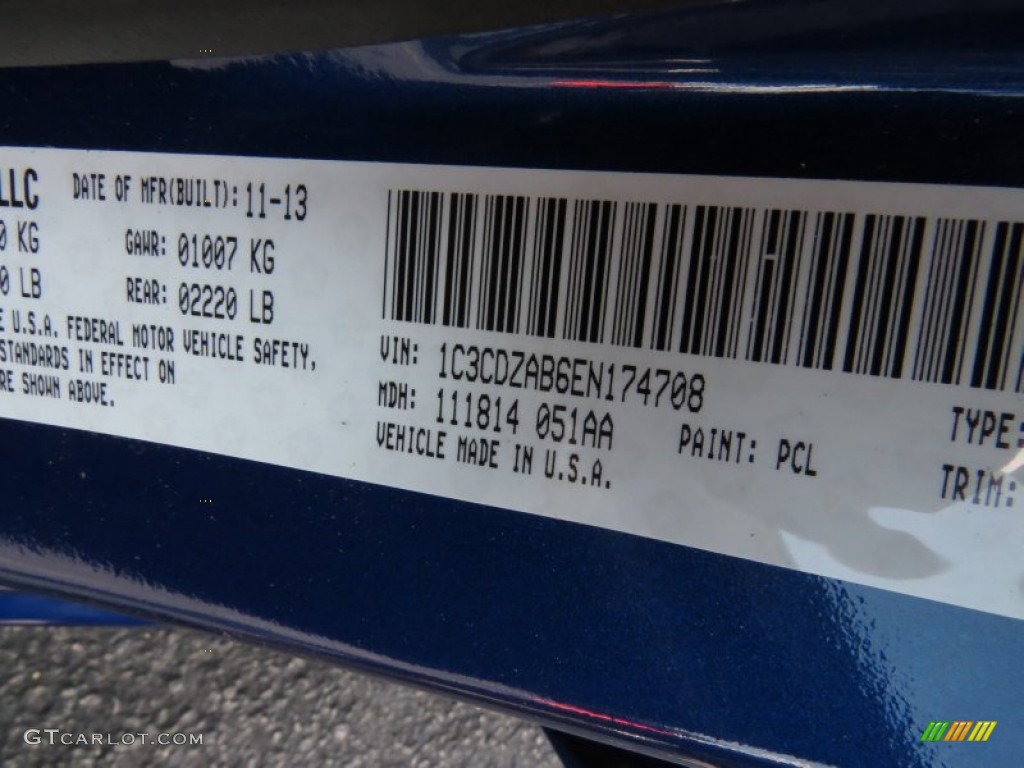 2014 Avenger SE - Blue Streak Pearl / Black photo #15