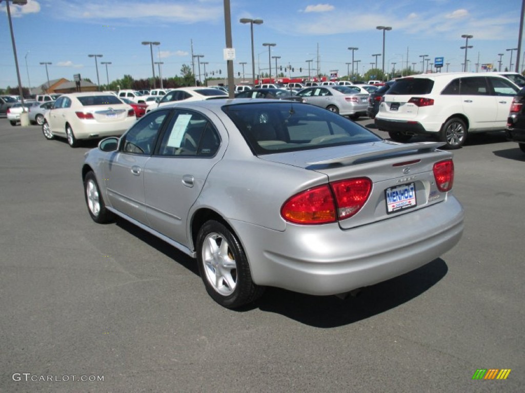 2001 Alero GL Sedan - Sterling Metallic / Pewter photo #4