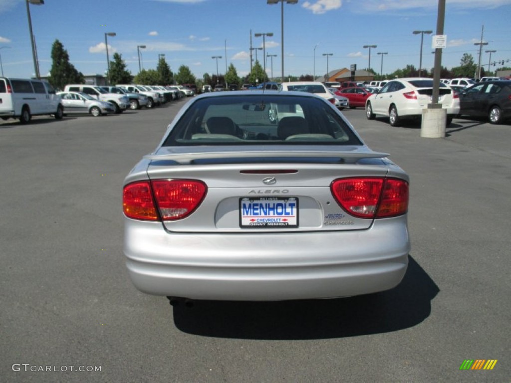 2001 Alero GL Sedan - Sterling Metallic / Pewter photo #5