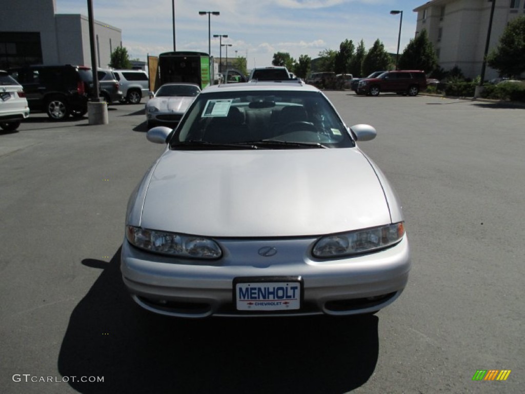 2001 Alero GL Sedan - Sterling Metallic / Pewter photo #8