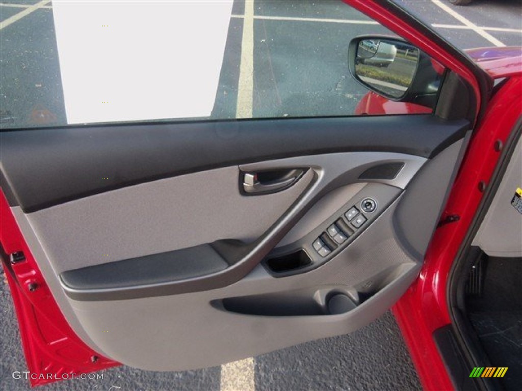 2015 Elantra SE Sedan - Geranium Red / Gray photo #5