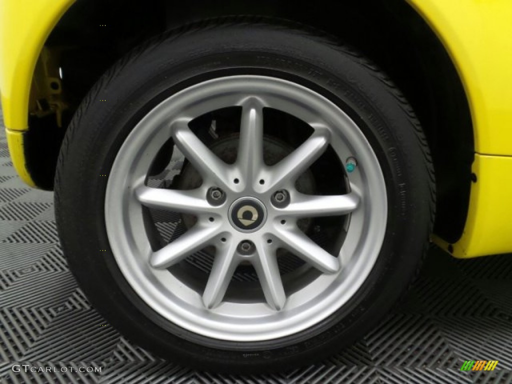 2008 fortwo passion coupe - Light Yellow / Design Black photo #20