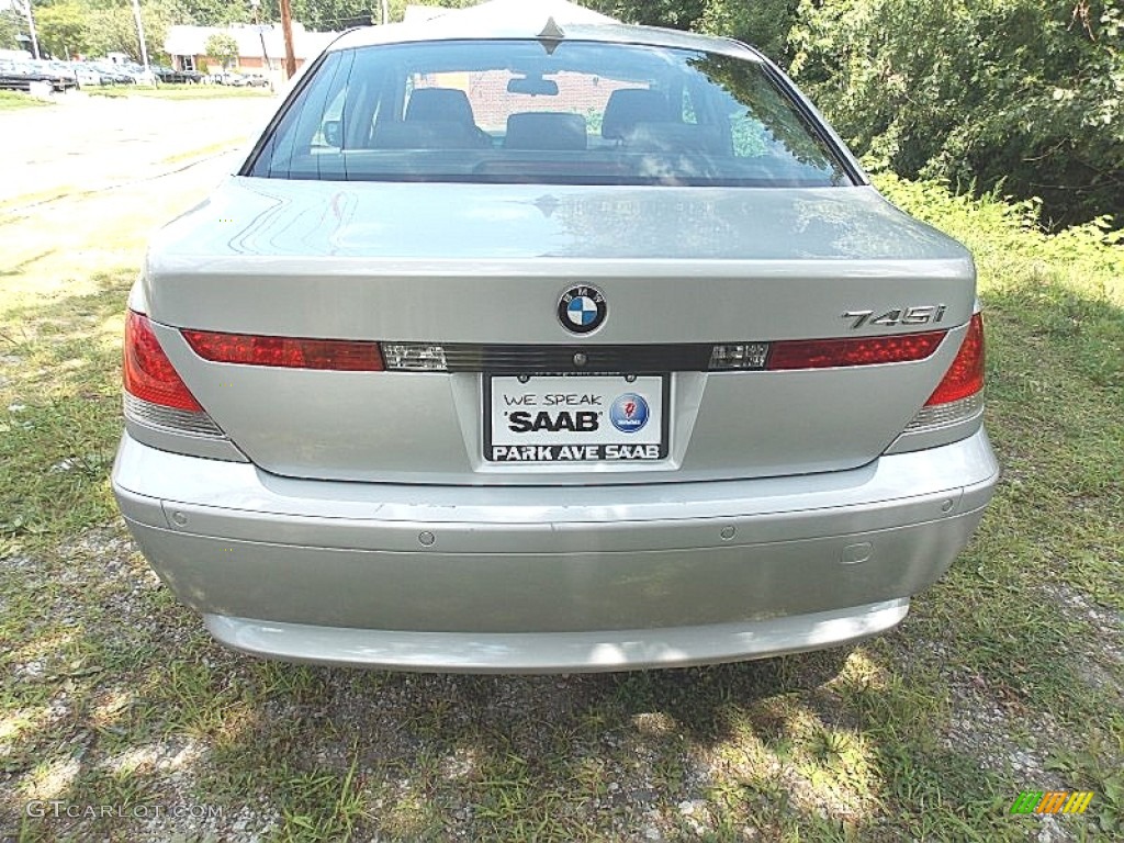 2003 7 Series 745i Sedan - Titanium Silver Metallic / Black/Black photo #4