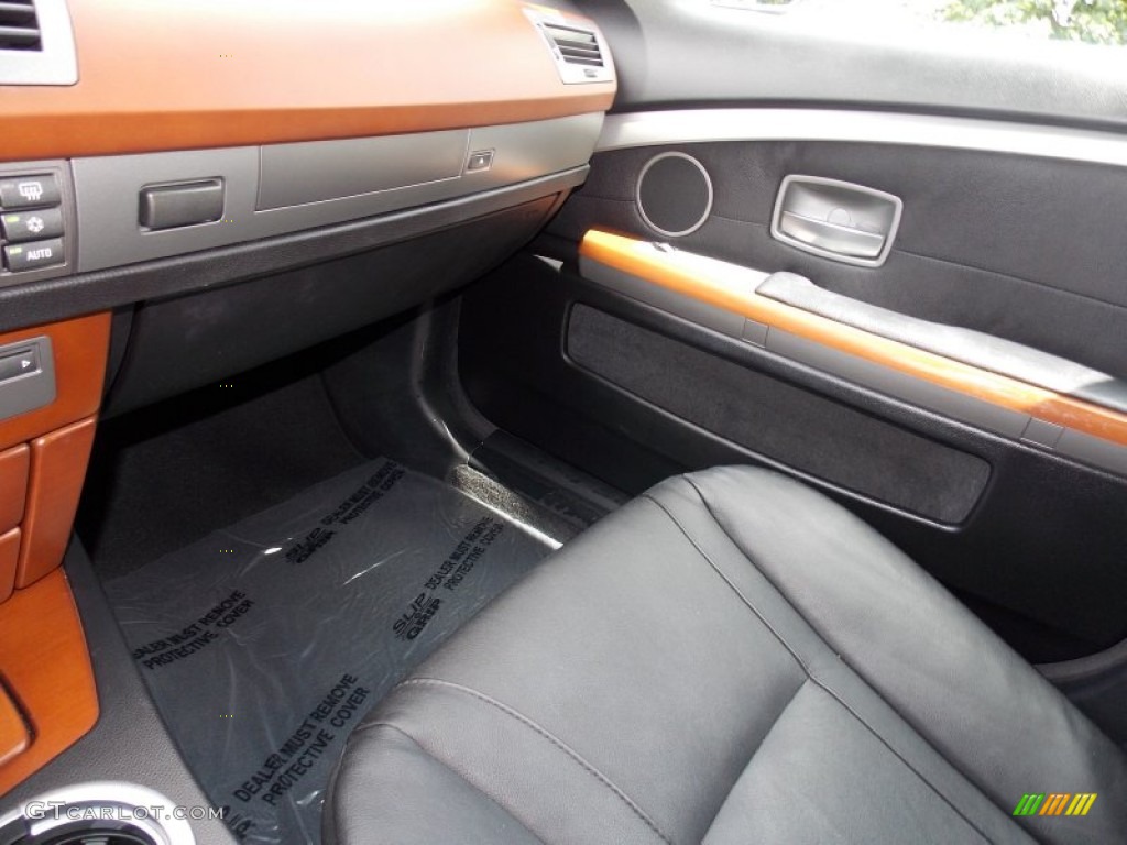 2003 7 Series 745i Sedan - Titanium Silver Metallic / Black/Black photo #24