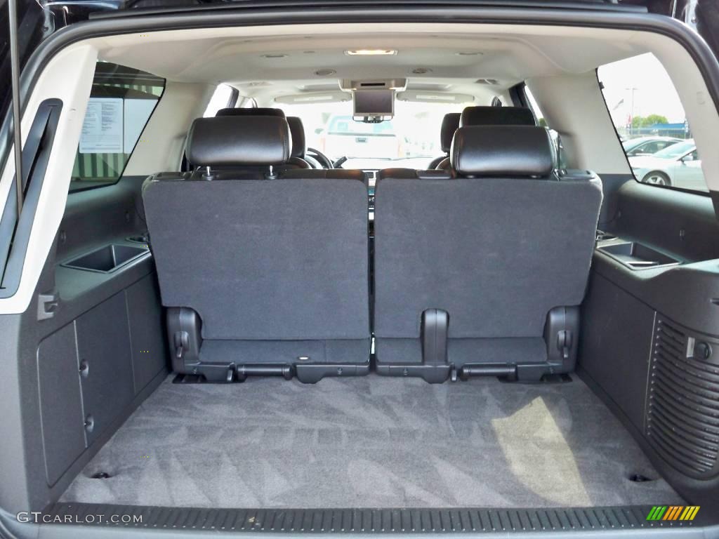 2007 Suburban 1500 LT 4x4 - Black / Ebony photo #7
