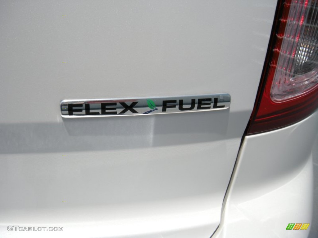 2015 Explorer Limited - White Platinum / Medium Light Stone photo #15