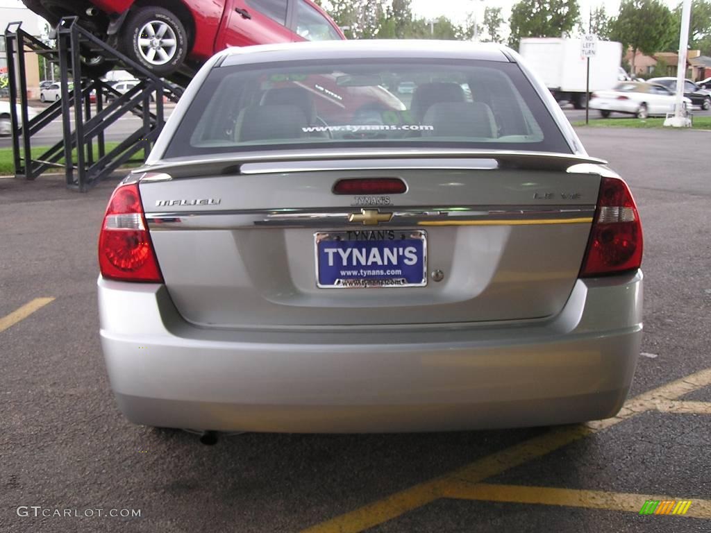 2008 Malibu Classic LT Sedan - Silverstone Metallic / Titanium Gray photo #5