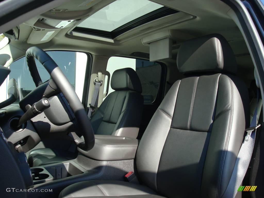 2008 Suburban 1500 LT 4x4 - Black / Ebony photo #9