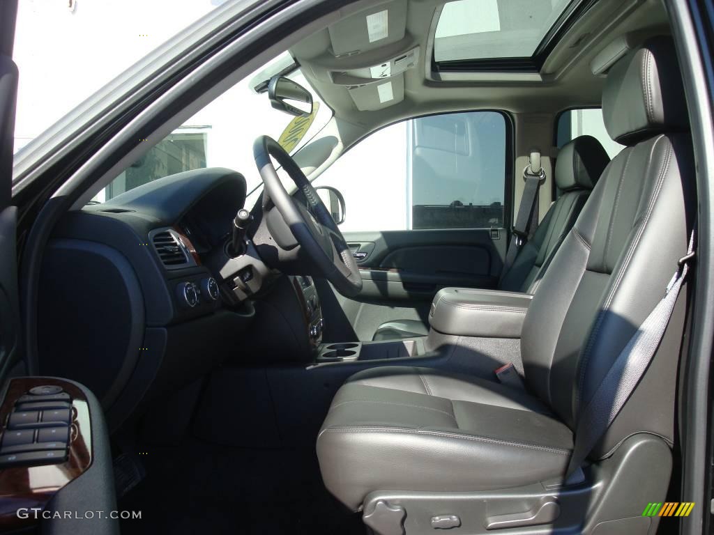 2008 Suburban 1500 LT 4x4 - Black / Ebony photo #10