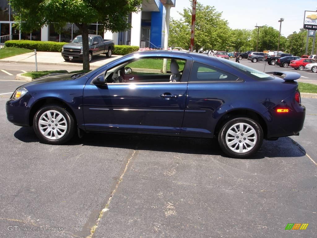 2009 Cobalt LT Coupe - Imperial Blue Metallic / Gray photo #3