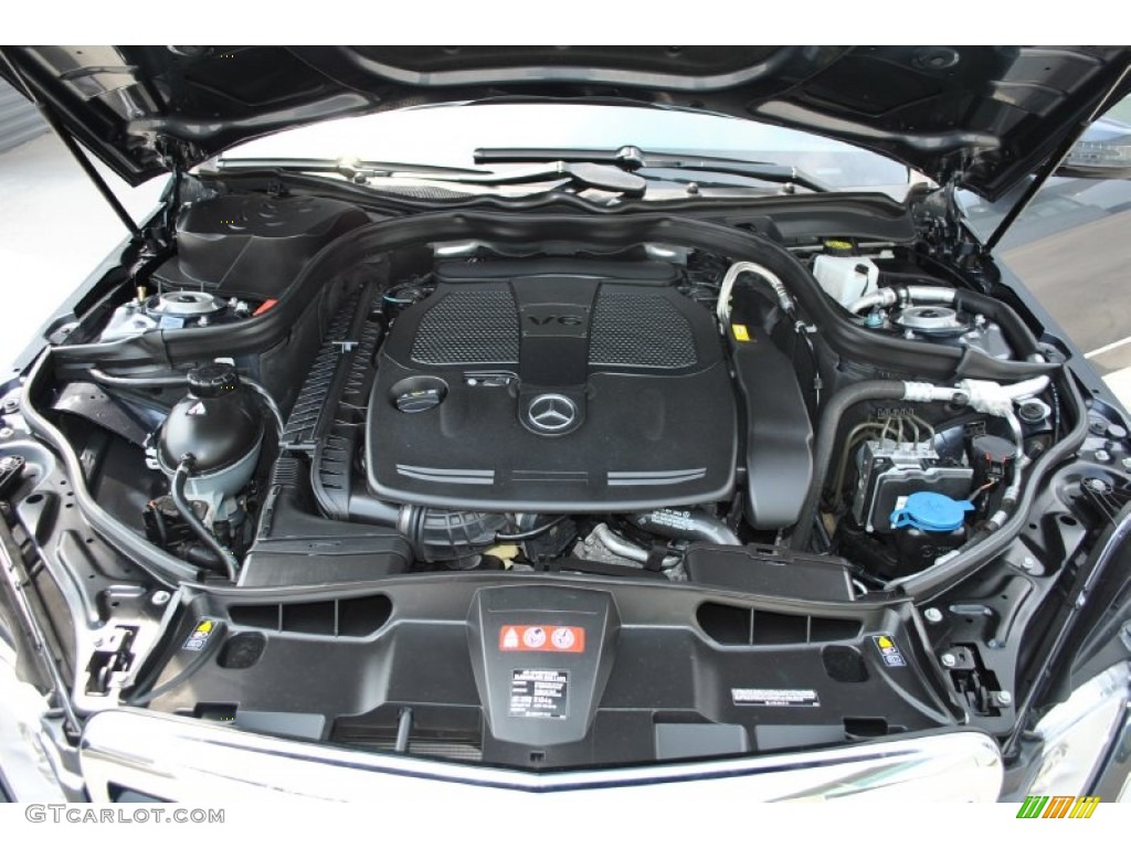 2012 Mercedes-Benz E 350 4Matic Sedan Engine Photos