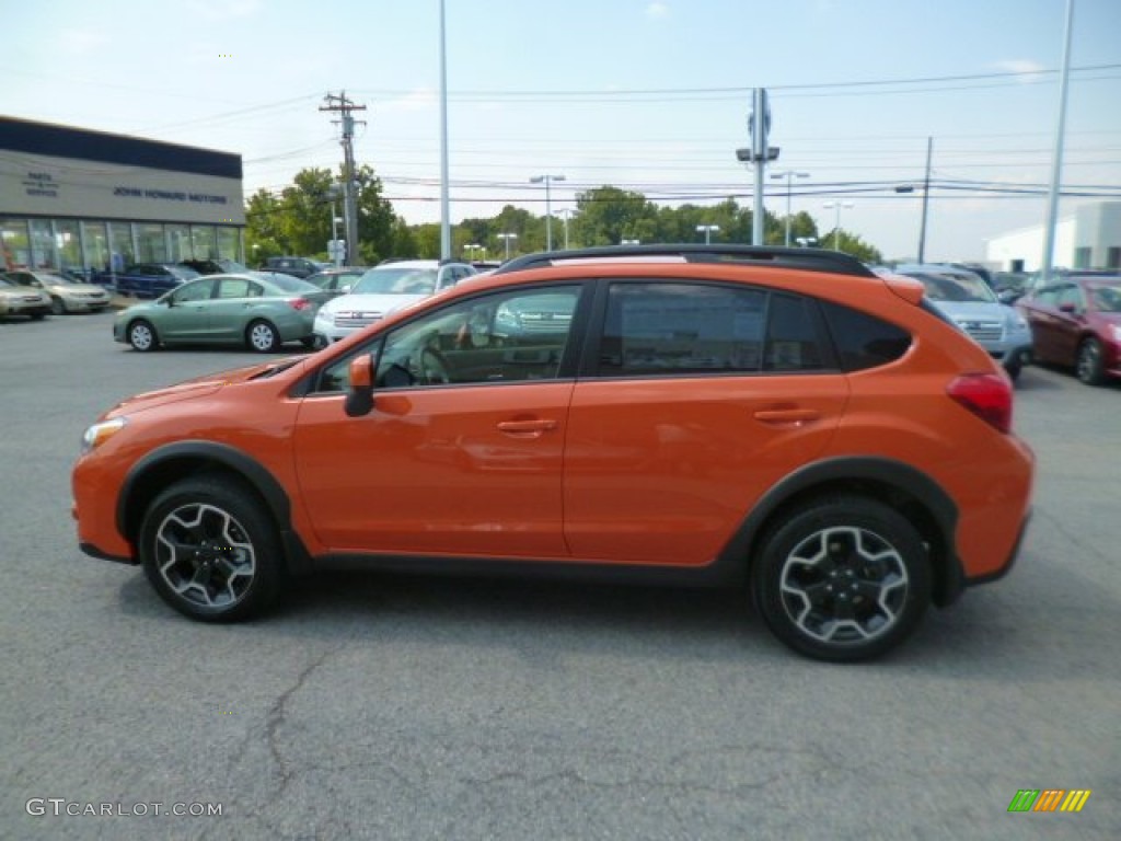 2014 XV Crosstrek 2.0i Limited - Tangerine Orange Pearl / Black photo #4