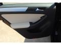 Black - Jetta SE Sedan Photo No. 10