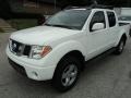 2008 Avalanche White Nissan Frontier LE Crew Cab 4x4  photo #1