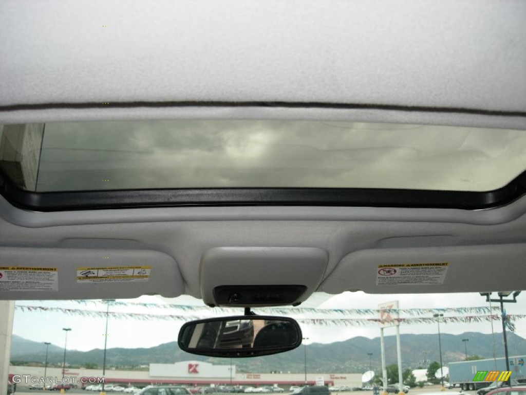 2004 Explorer Limited 4x4 - Silver Birch Metallic / Midnight Grey photo #6