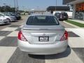 Brilliant Silver - Versa 1.6 SV Sedan Photo No. 4