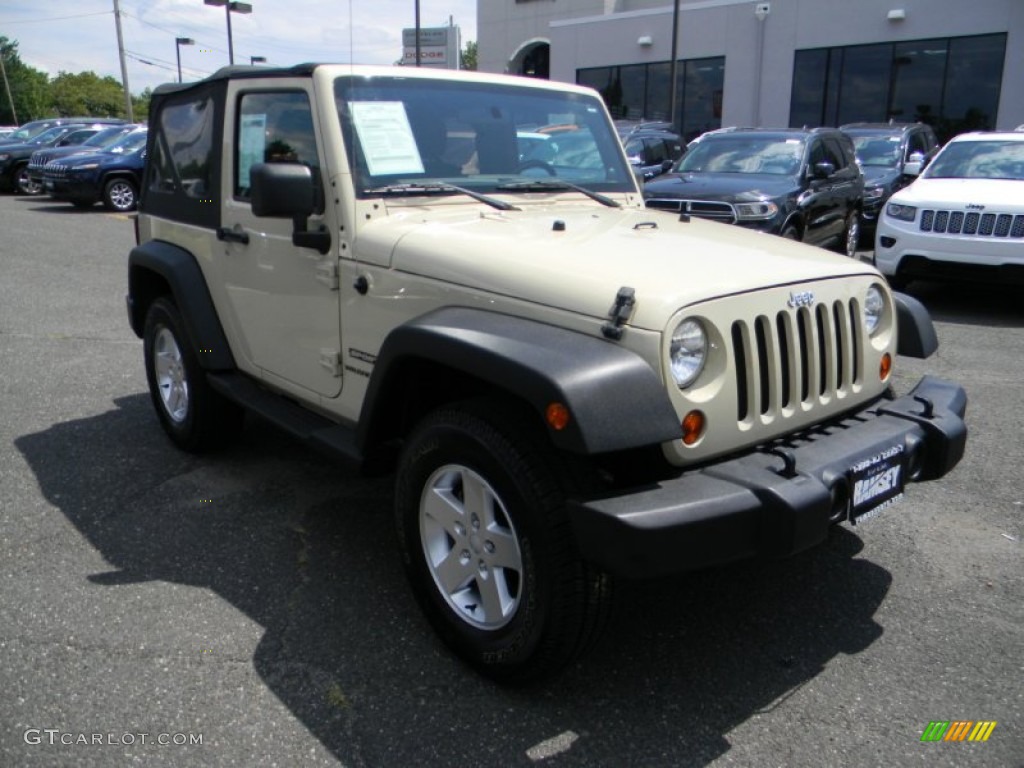 2011 Wrangler Sport 4x4 - Sahara Tan / Black photo #4