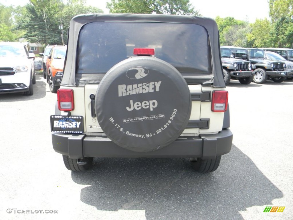 2011 Wrangler Sport 4x4 - Sahara Tan / Black photo #7