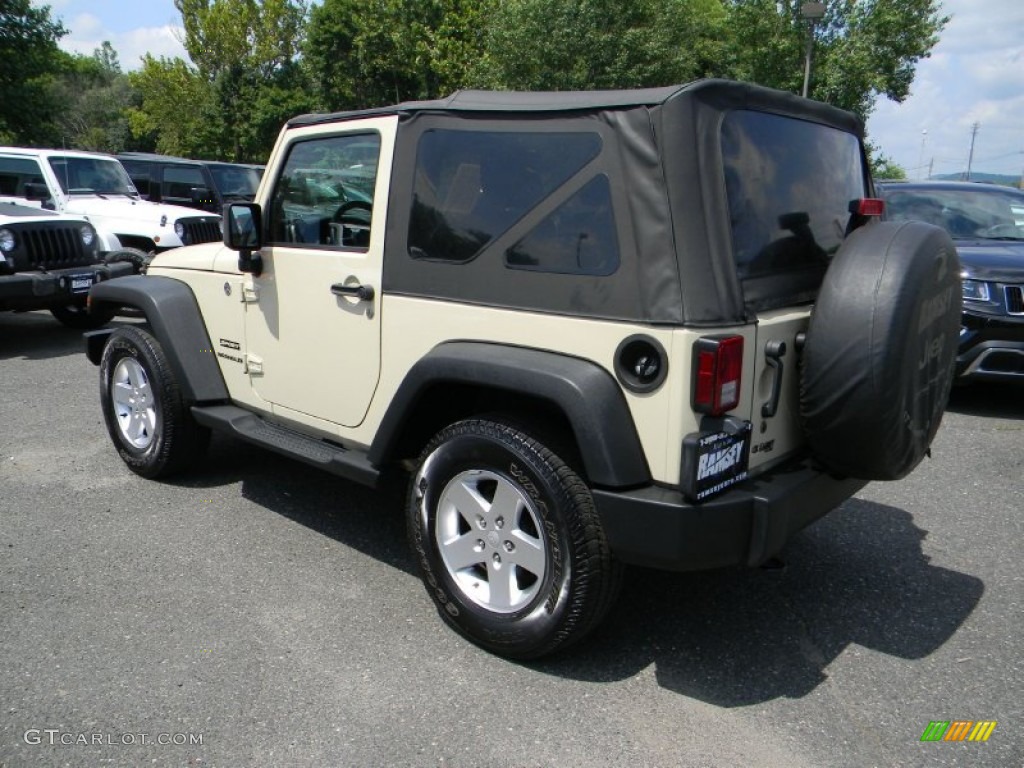 2011 Wrangler Sport 4x4 - Sahara Tan / Black photo #9