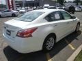 Pearl White - Altima 2.5 S Photo No. 5
