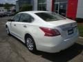 Pearl White - Altima 2.5 S Photo No. 7