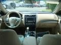 Pearl White - Altima 2.5 S Photo No. 11