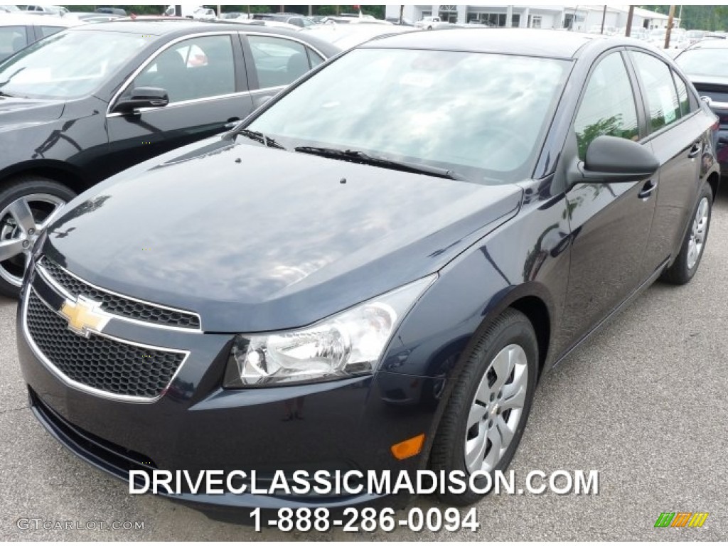 2014 Cruze LS - Blue Ray Metallic / Jet Black/Medium Titanium photo #1