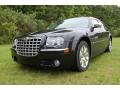 Brilliant Black - 300 C HEMI Photo No. 12
