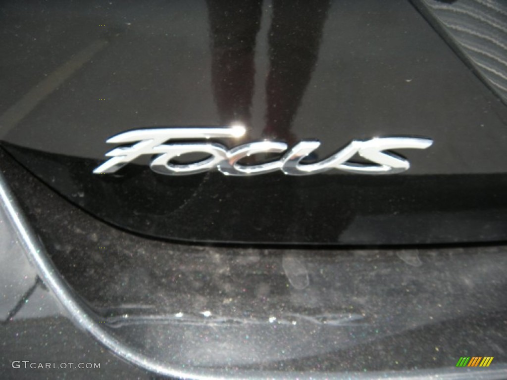 2014 Focus SE Hatchback - Tuxedo Black / Charcoal Black photo #13