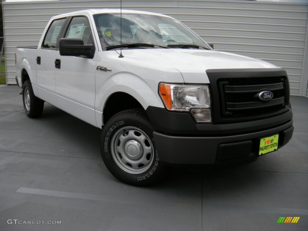 2014 F150 XL SuperCrew - Oxford White / Steel Grey photo #1