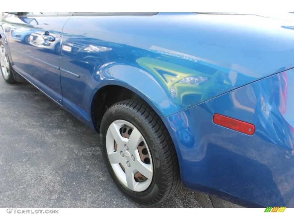 2005 Cobalt Coupe - Arrival Blue Metallic / Gray photo #4