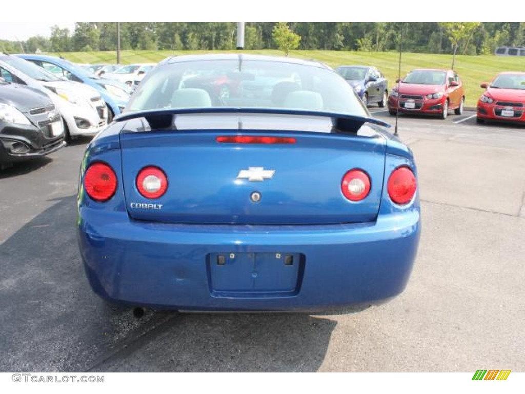 2005 Cobalt Coupe - Arrival Blue Metallic / Gray photo #6