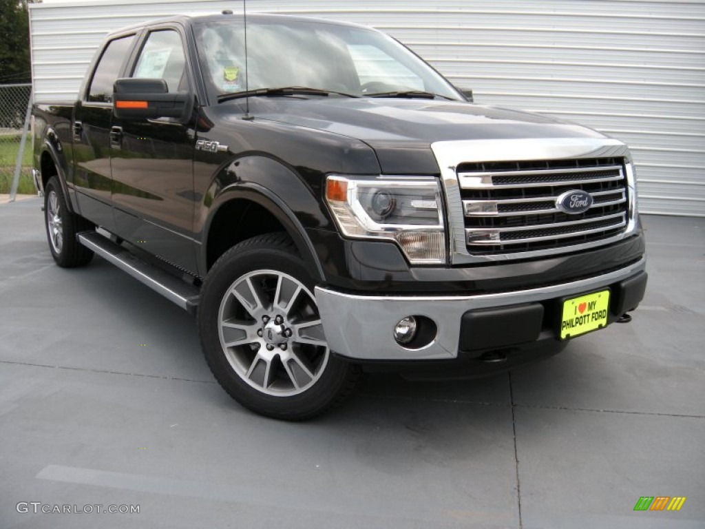 2014 F150 Lariat SuperCrew 4x4 - Tuxedo Black / Black photo #2